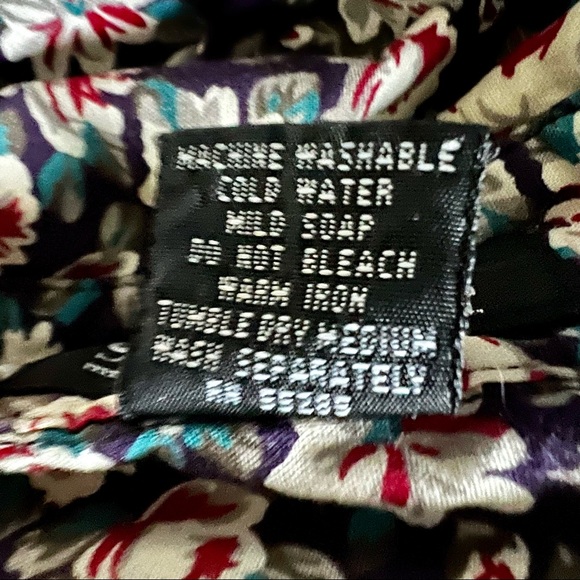 Structure long sleeves floral top - Picture 2 of 5